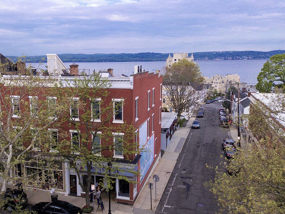 1st image of 13 S Broadway #1