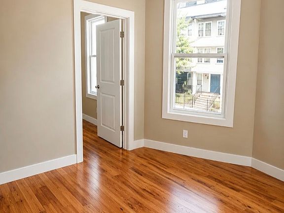 2nd image of 254 21st St #1A