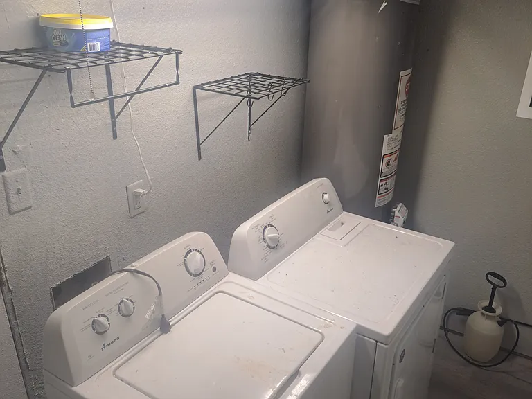 911 Recreation Dr — Photo 14
