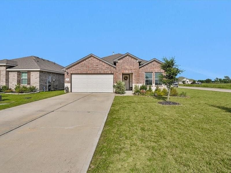 1st image of 2429 Mulligan Ln