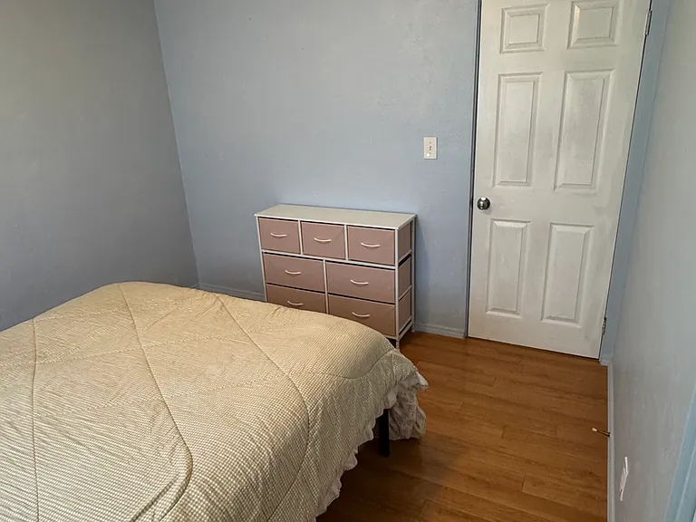 905 SE Fern St — Photo 16
