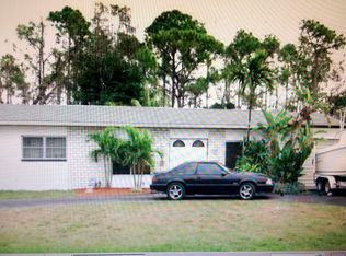 8512 Fordham St, Fort Myers, FL 33907
