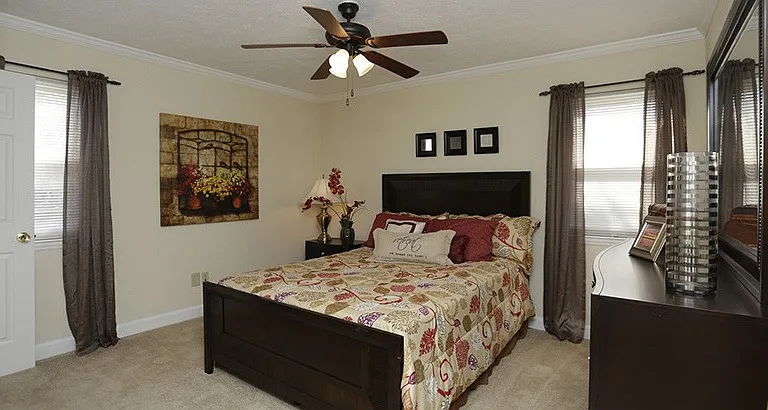 East Ridge Apartments — Photo 11