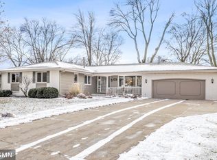 10715 Union Terrace Way N, Plymouth, MN 55441