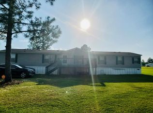 476 Bartlett Loop, Headland, AL 36345