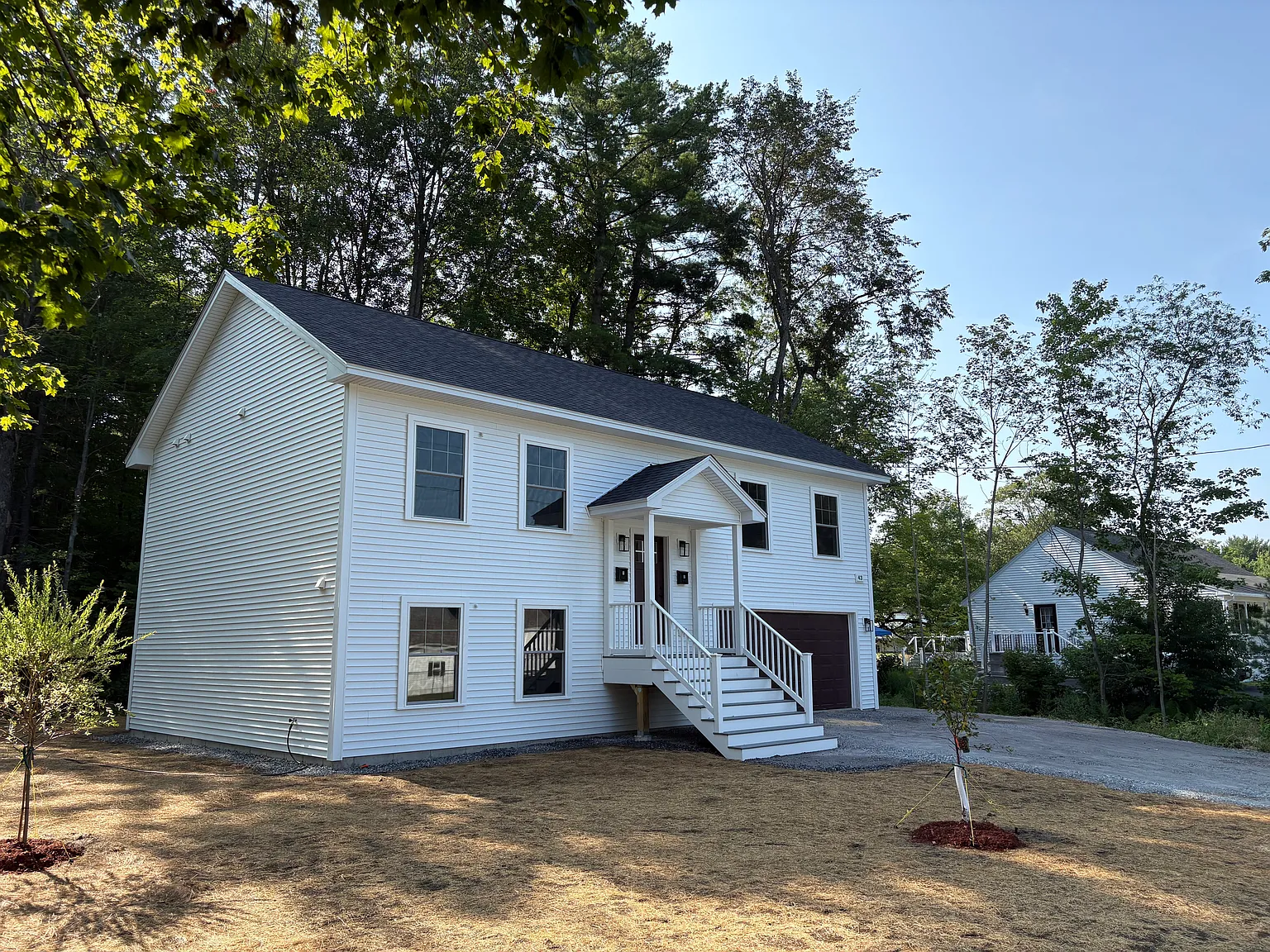2 bed, 1300 sqft, $2,300 — Photo 1