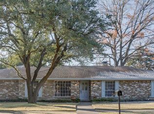 522 Candlewood Ln, Garland, TX