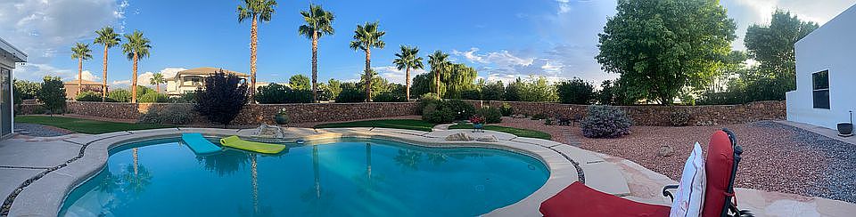 1st image of 521 Via De Los Arboles