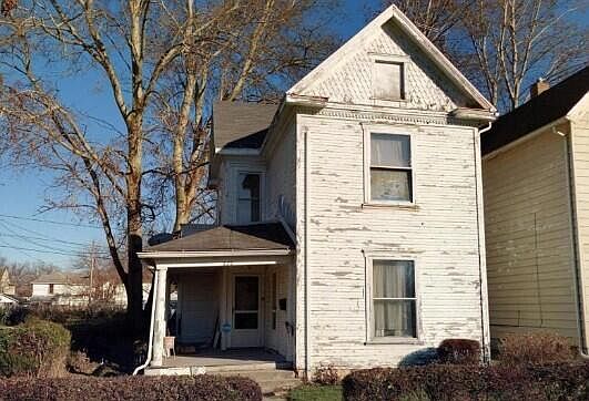 1st image of 230 Rice St