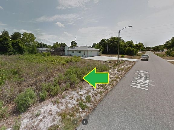 2nd image of 2254 Hialeah St NE