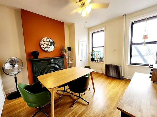 Rented by Brooklyn Property Group LLC | media 9