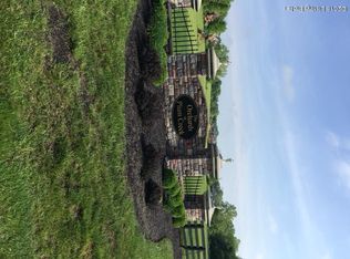 9 Peach Orchard Cir, Fisherville, KY 40023