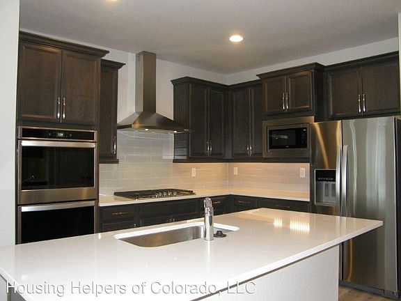 4th image of 634 Stonebridge Dr