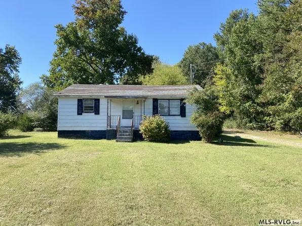 189 Mineral Springs Rd, Boydton, VA 23917