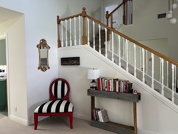 5th image of 6927 Gaviota Ave