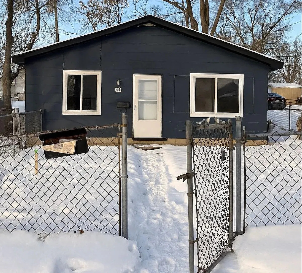 44 S Merrimac St, Pontiac MI 48340 — Photo 1