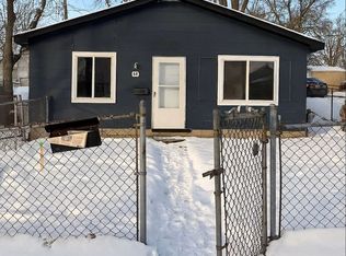 44 S Merrimac St, Pontiac, MI 48340