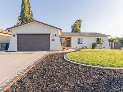 394 W Ashcroft Ave, Clovis, CA, 93612