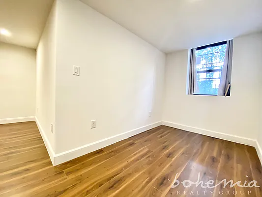 Rented by Bohemia Realty Group | media 4