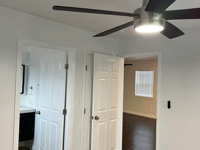 847 W Gage Ave #1 — Photo 16