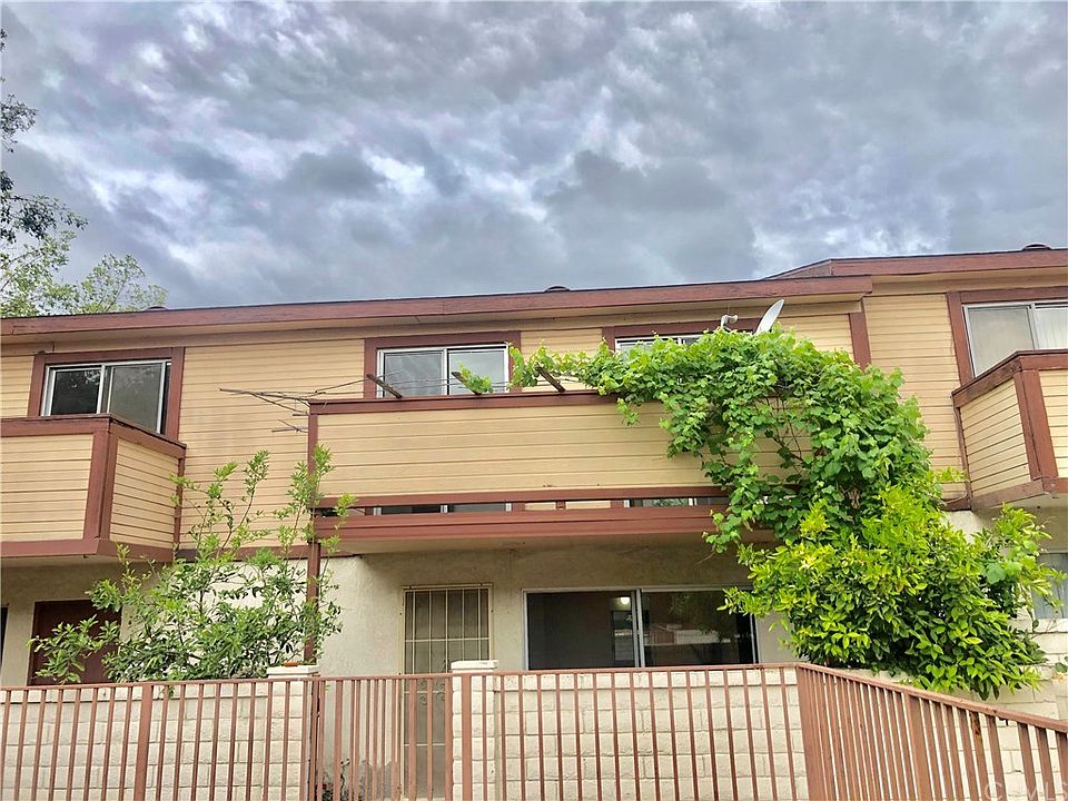 1st image of 1452 E 5th St APT 2