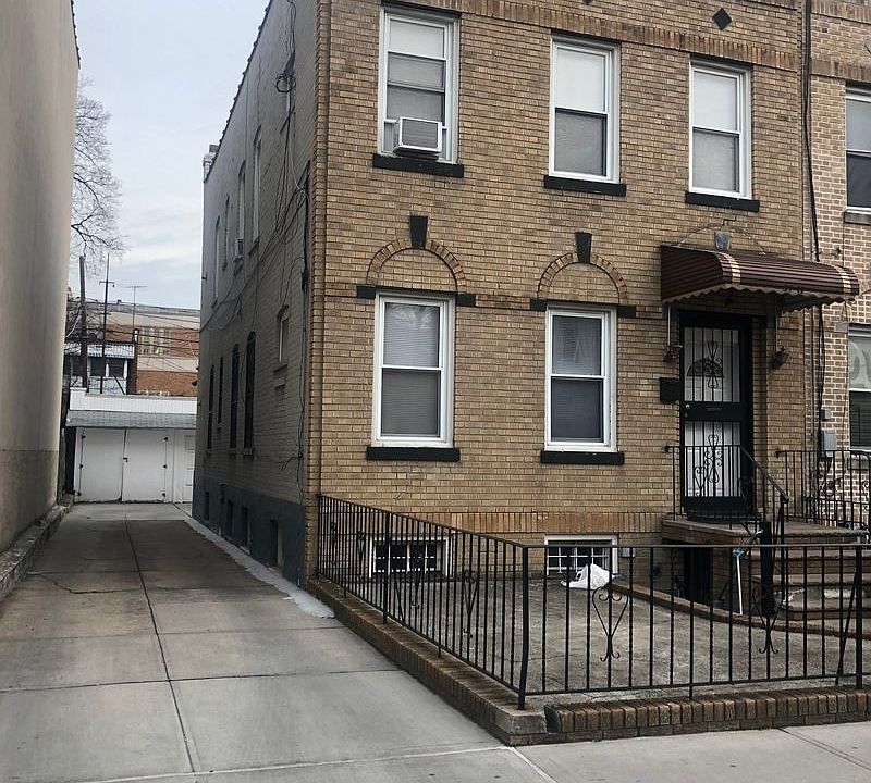 1st image of 3141 47th St #Multy-fami