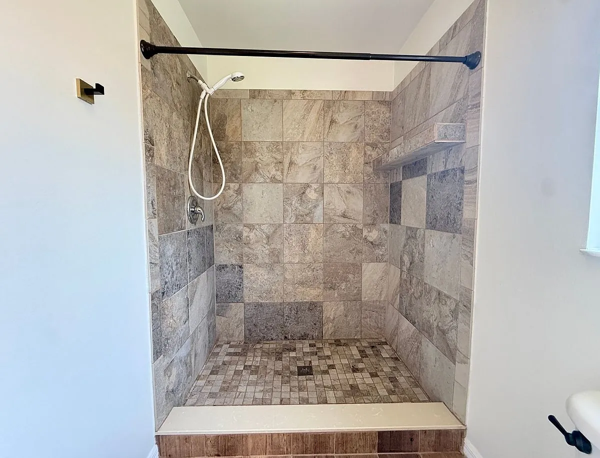 4010 Wilkes Drive — Photo 2