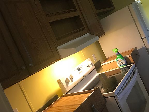 4th image of 2413 E Simmons Bayou Dr