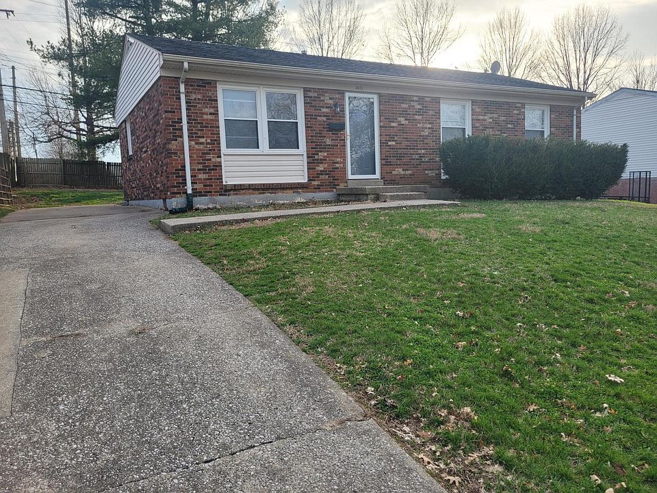 1st image of 3673 King Arthur Dr