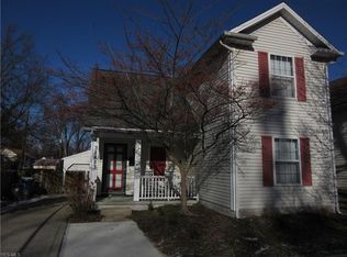 38883 Lake Shore Blvd, Willoughby, OH 44094