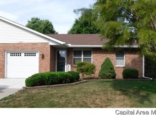 3333 Rawlings Dr, Springfield, IL 62704