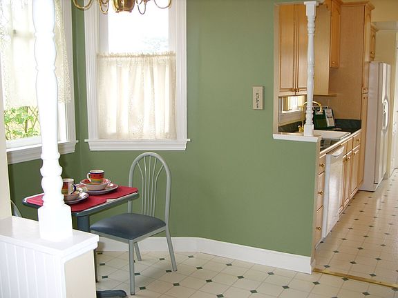 Breakfast nook off the kitchen