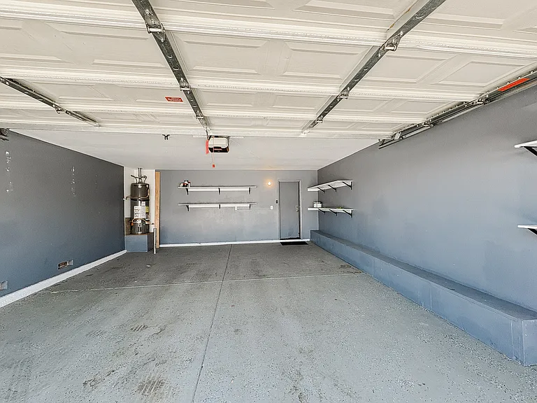 71531 Sunnyvale Dr — Photo 4
