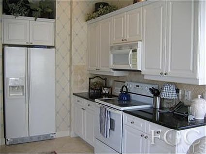 4th image of 9606 Cypress Hammock Cir APT 201