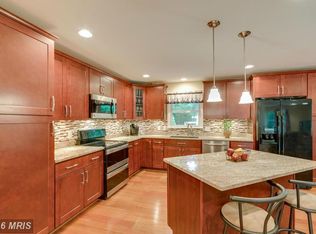 2034 Farragut Dr, Stafford, VA 22554