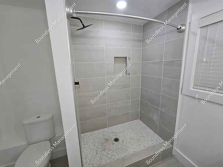 1064 Westmoor Dr NW — Photo 15