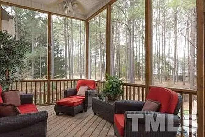 4405 Thistlehill Ct — Photo 5