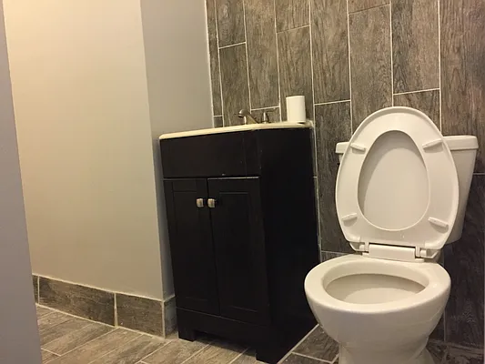 Rented by EXR | media 17