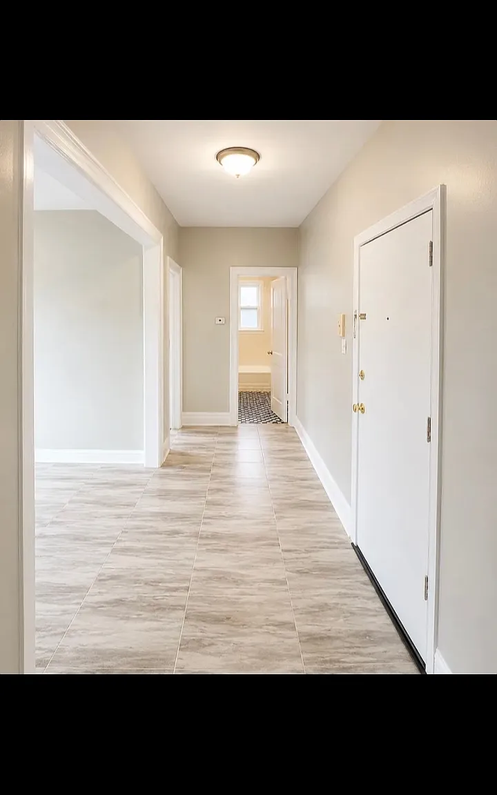 378 Park Ave — Photo 4