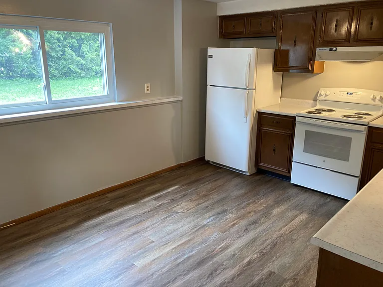 107 Devol Dr #B — Photo 4