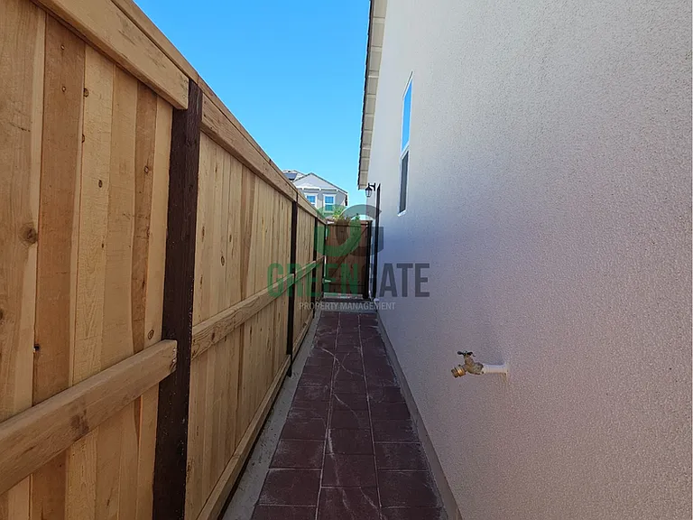 6142 Honey Haven Ln — Photo 46