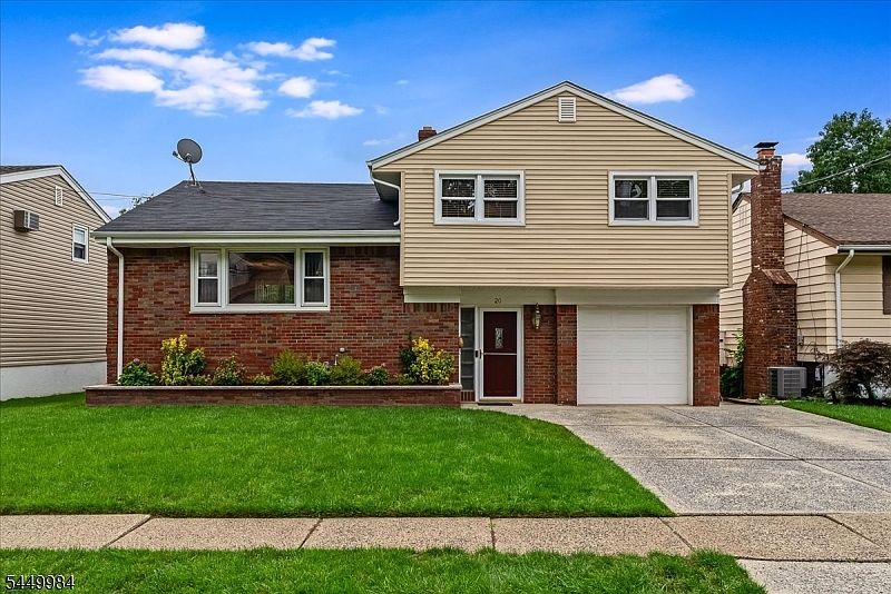 1st image of 20 Moos Ln
