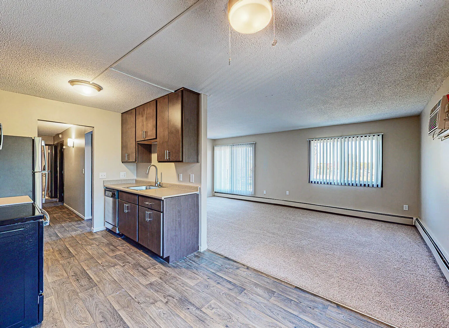 Meadowview — Photo 2