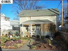 2nd image of 806 15th Ave