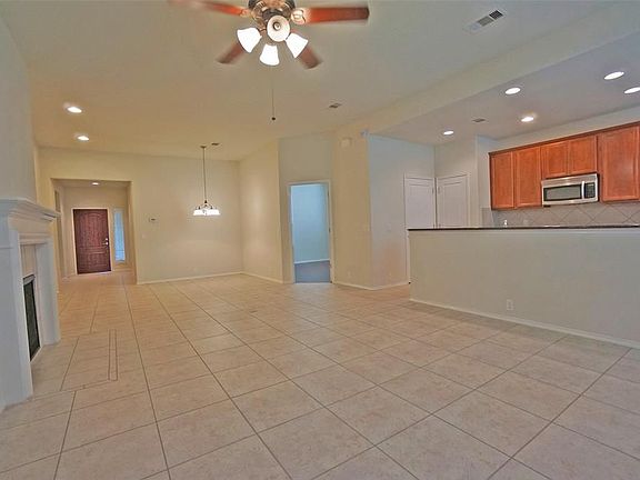 5th image of 24727 Gemstone Cove Ct