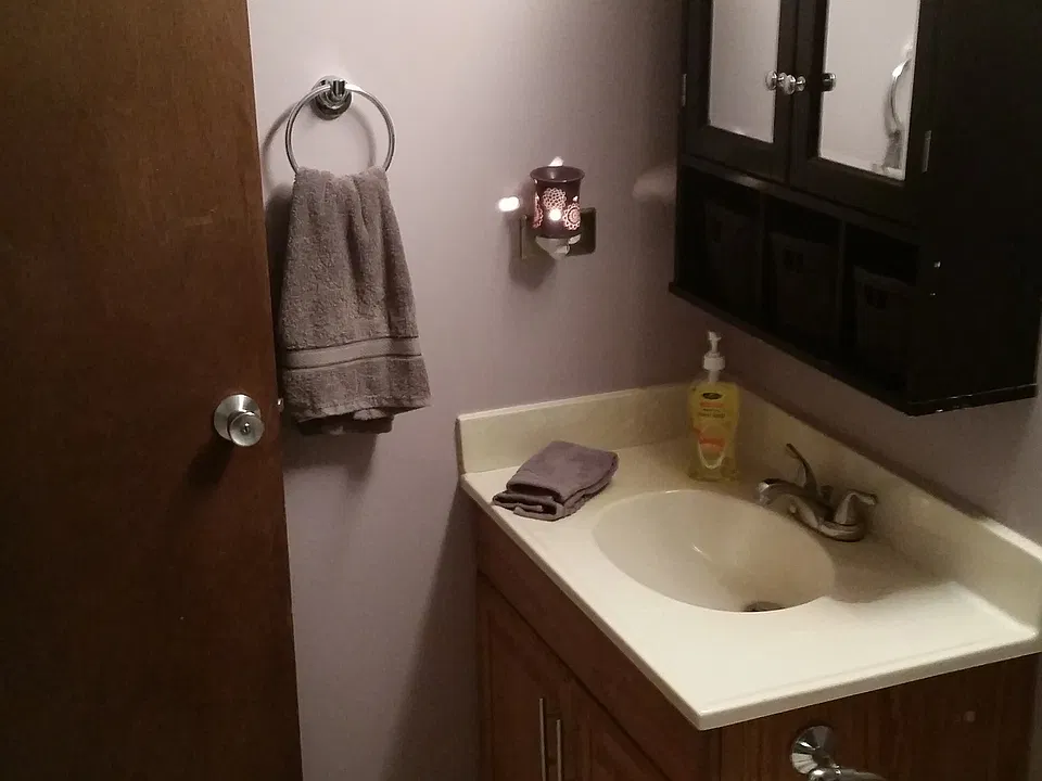 Full Bath
