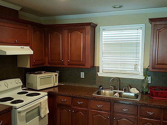 5th image of 1516 W Creek Dr