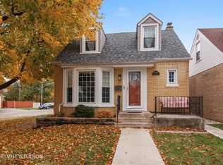 3251 N Plainfield Ave, Chicago, IL