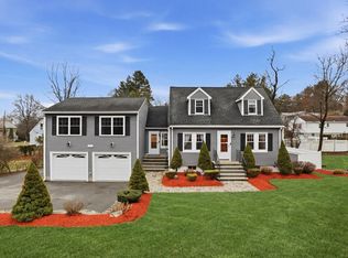 206 Russell St, Woburn, MA 01801