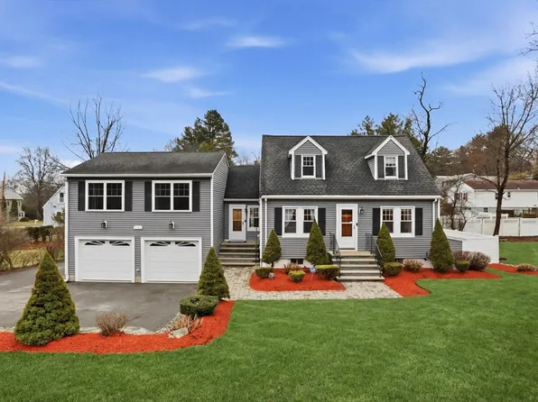 206 Russell St, Woburn, MA 01801